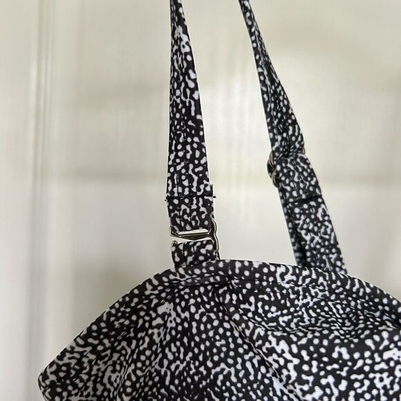 New Grace Sunny Women’s One Piece Swimsuit Dress with Ruffle Hem - Picture 6 of 12